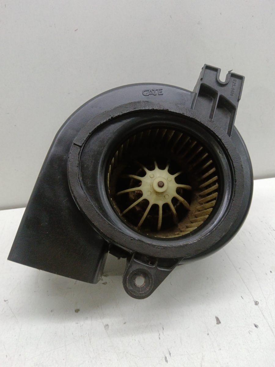 Motor Calefaccion Citroën Ax 1987-1998 1.5 Diesel CAT (VJY. VJZ / TUD5) 1.5L 40kW 8290410
