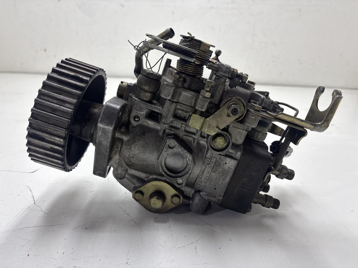 Bomba Inyeccion Nissan Vanette Cargo (HC23) 1995-Actualidad Familiar (8 asientos)