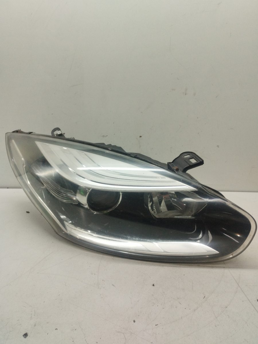 Faro Delantero Derecho Renault Megane Iii Berlina 5 P 2008-2016 Dynamique 260100923