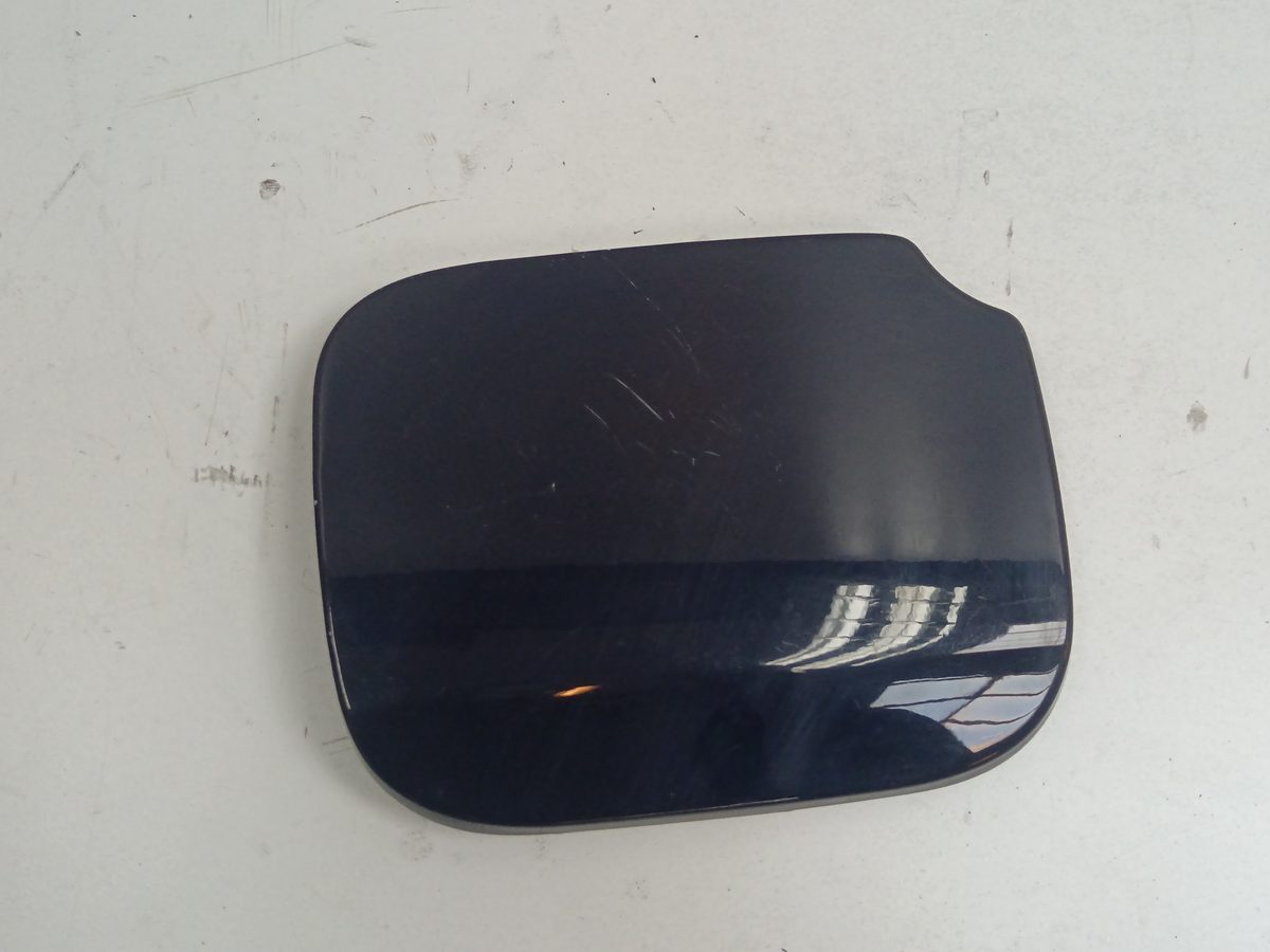 Tapa Exterior Combustible Renault Sandero 2012-Actualidad Laureate
