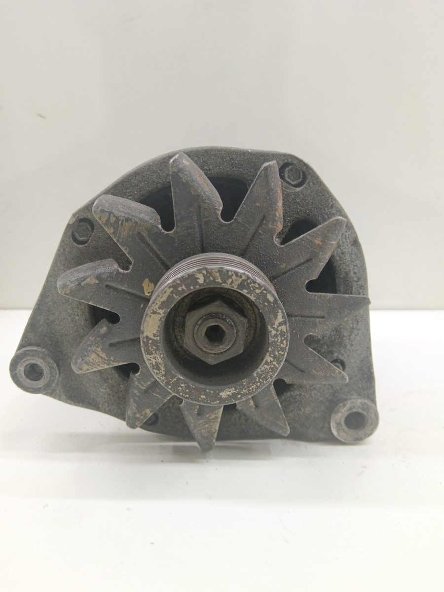 Alternador Peugeot 205 Berlina 1983-1998 1,1 1.1L 44kW 2541370