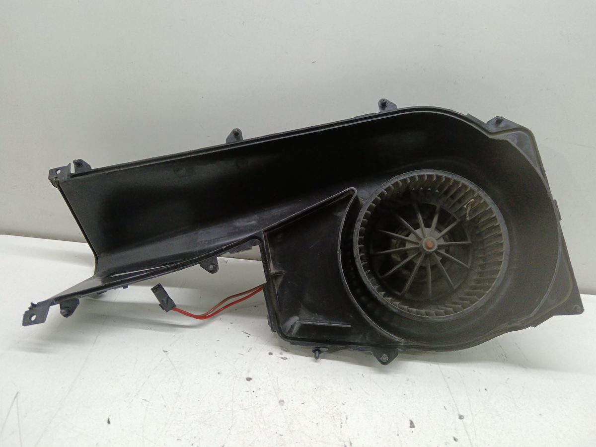 Motor Calefaccion Renault Twingo (CO6) 1993-2007 1,2 1.2L 40kW 52466890