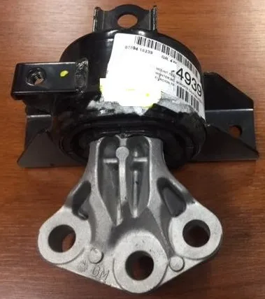 SOPORTE MOTOR DEL IZQ GM COBALT-SONIC-SPIN 13 GSP