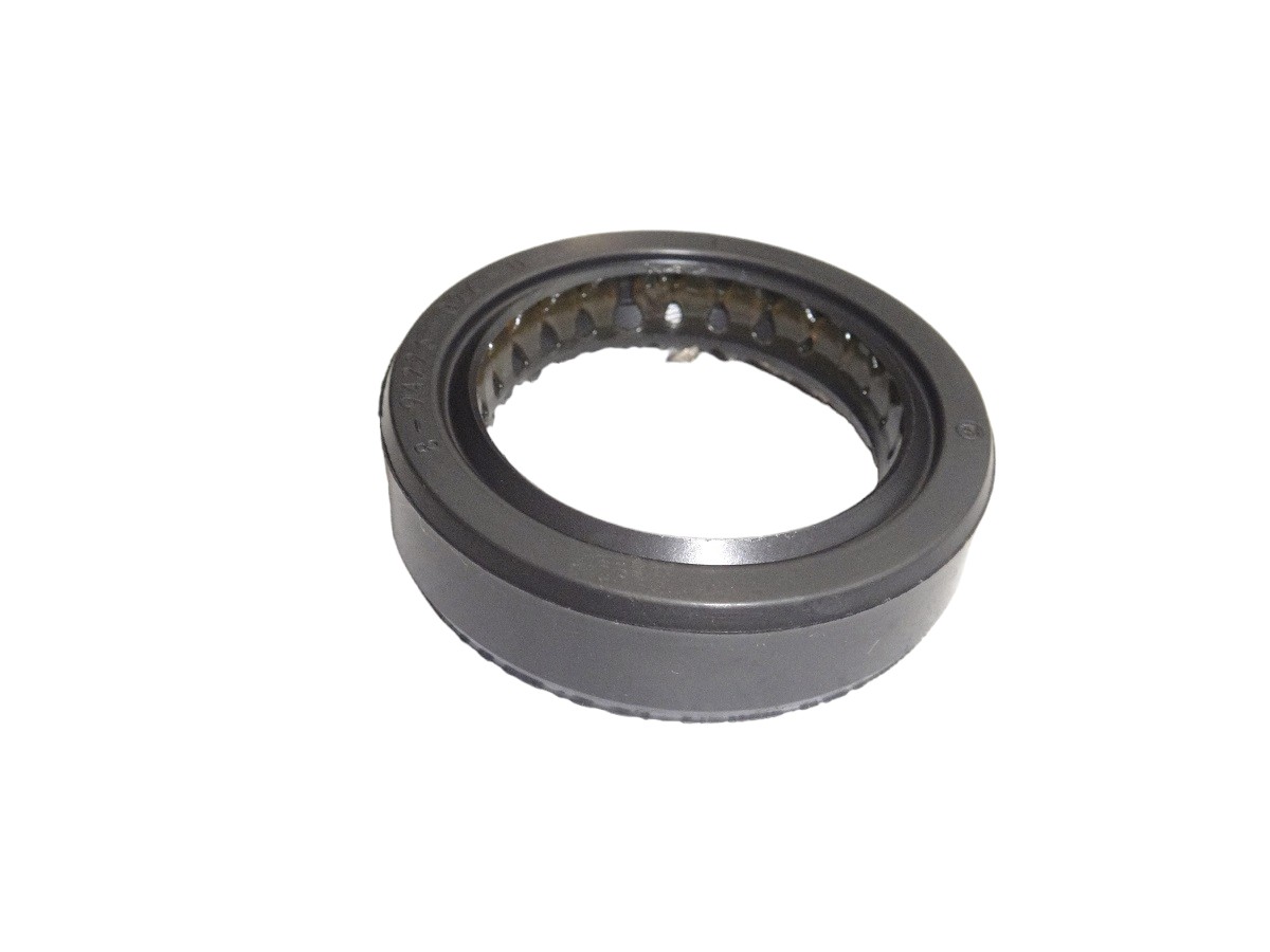 RETEN SALIDA CAJA ISUZU 4FB1 1.8/GEMINI/4FC1 2.0/4FD1 2.2
