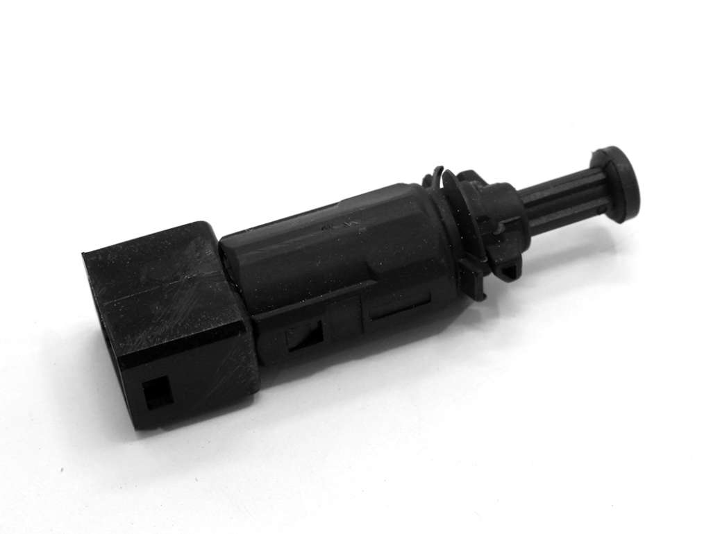 INTERRUPTOR FRENO RE CLIO/KANGOO/TWINGO