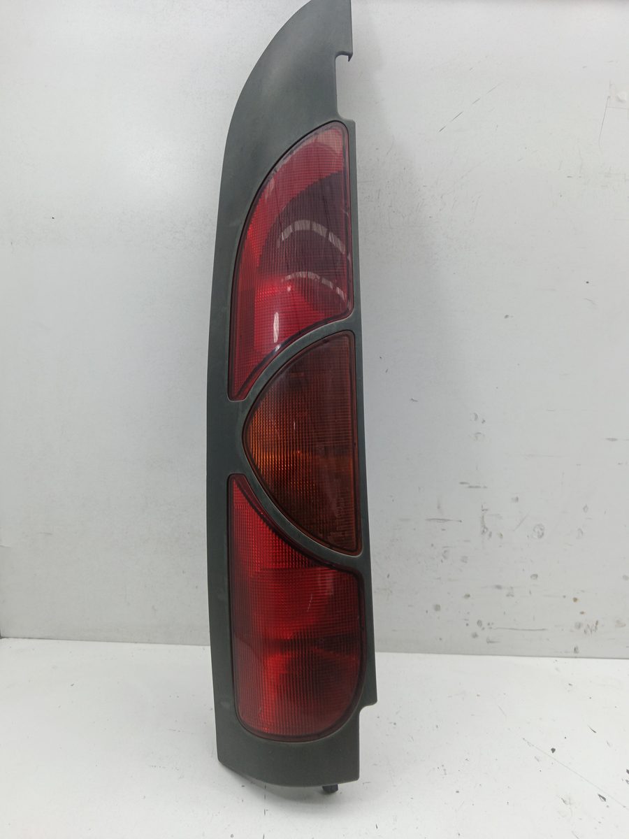 Farol Trasero Izquierdo Exterior Renault Kangoo (F/KC0) 1997-2005 Diesel