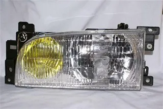 SEMIOPTICA IZQ KIA K2700 01 (C/CAM)