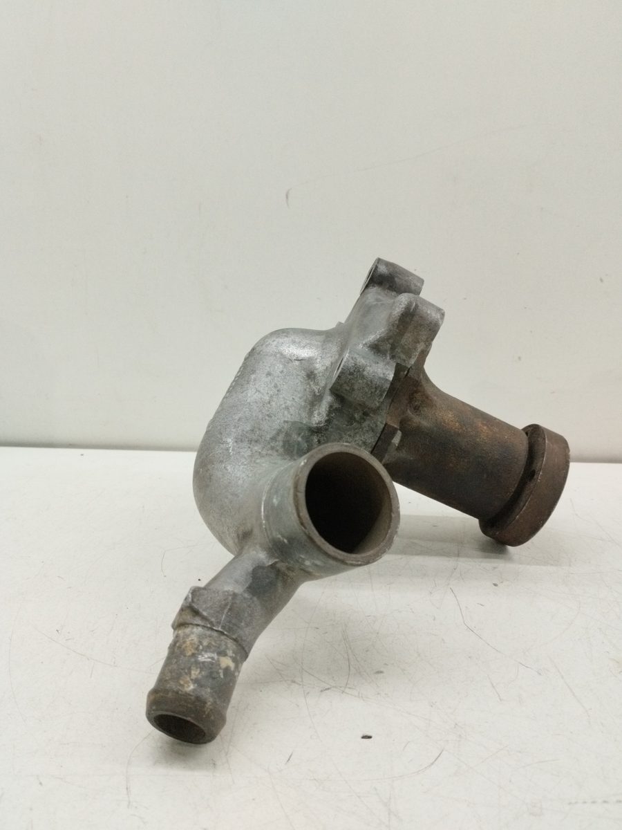 Carcasa De La Bomba Agua Mercedes-Benz Clase E (W114/W115) Berlina R6172010501