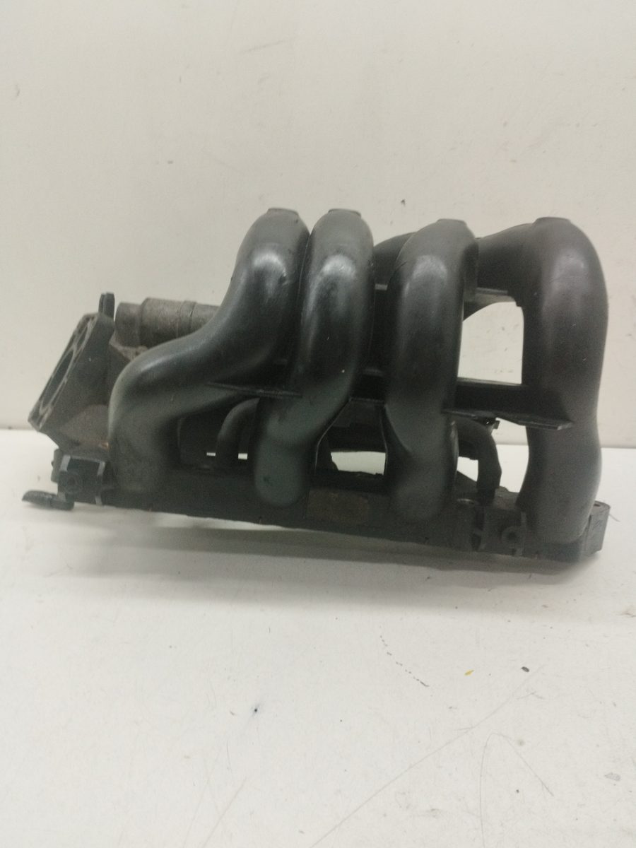 Multiple Admision Ford Focus Turnier (CAK) 1998-2004 Ambiente 1.6L 74kW 1S469424B2C