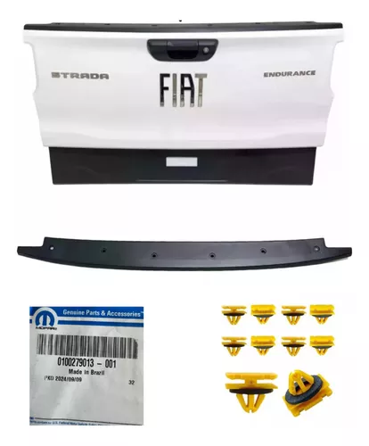 moldura puerta trasera Fiat Strada 2021 2022 2023