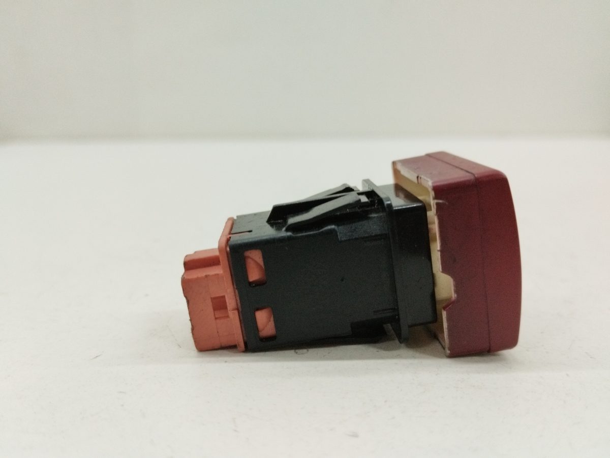 Llave De Valizas Citroën C4 Cactus 2014-Actualidad Feel 1.6L 73kW 0668767