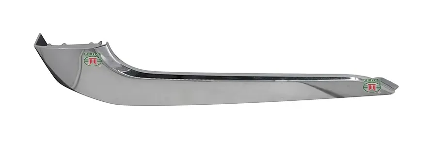 MOLDURA PARAG DEL IZQ MITSUBISHI L200 20 (INF)(CR)