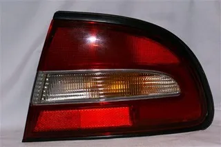 Farol trasero derecho Mitsubishi Galant