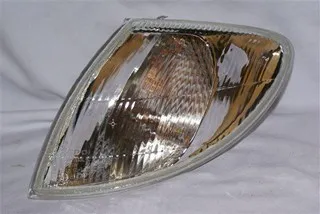 Faro delantero izquierdo
