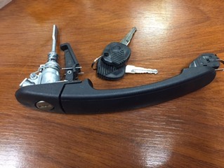 MANIJA PUERTA DEL VW GOL III 01 (2P) (L/MAXION)