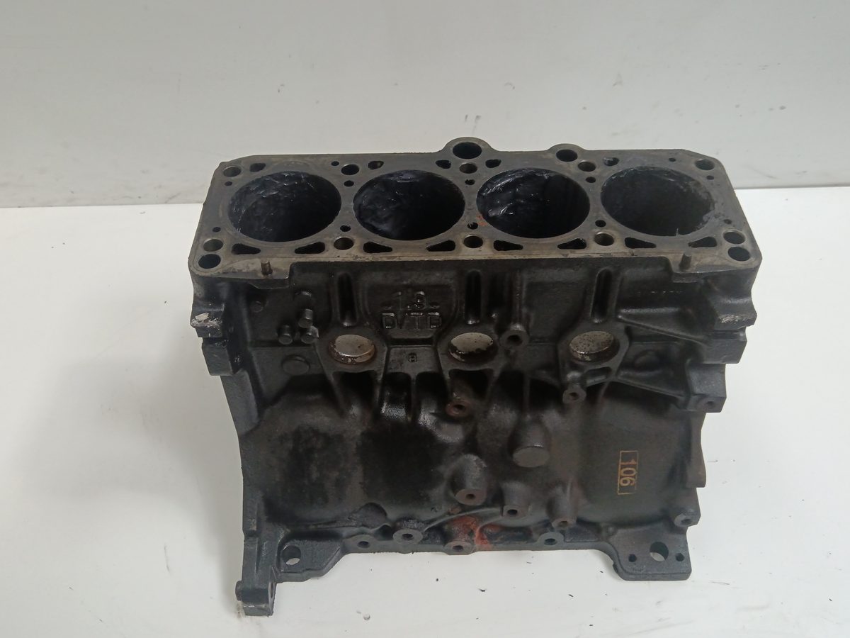 Block Volkswagen Polo (9N3) 2005-2010 1.9 TDI 1.9L 74kW 028103021AC