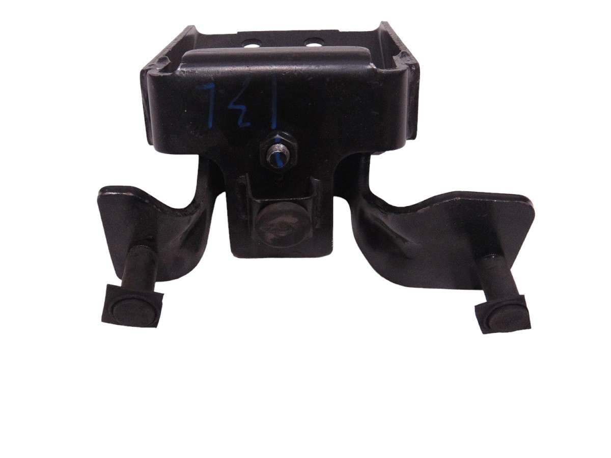 SOPORTE MOTOR TRASERO IZQUIERDO JMC N800 4D30
