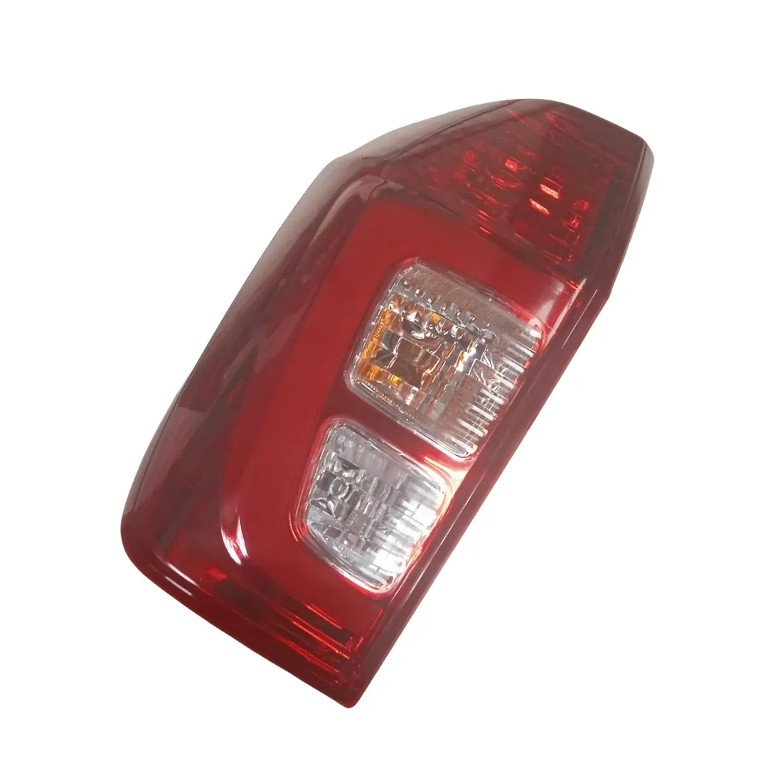Faro trasero izquierdo