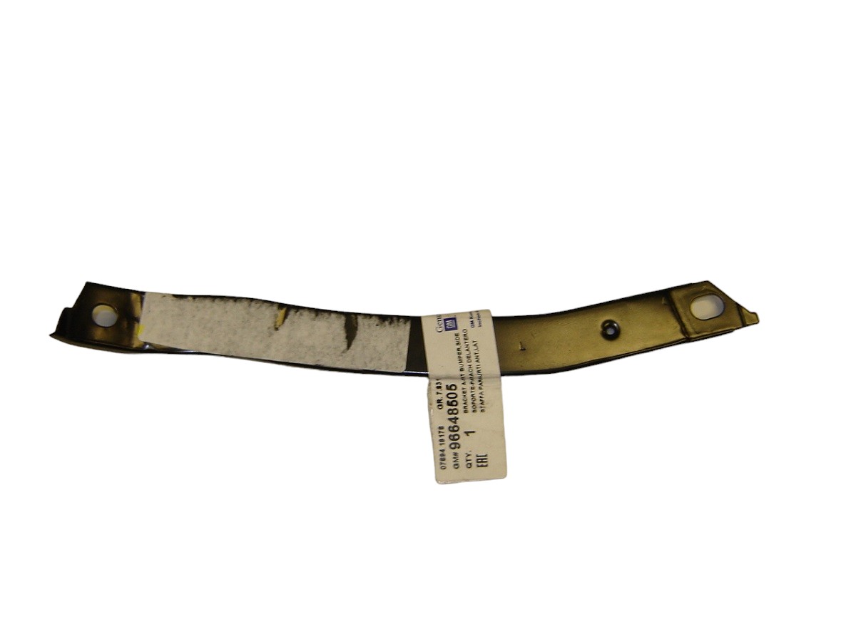 GUIA PARAGOLPE DELANTERO IZQUIERDO CHEVROLET AVEO