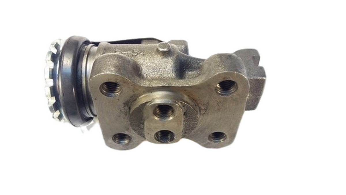 Cilindro Freno Isuzu ELF/JMC Derecho bajo 28,57 mm