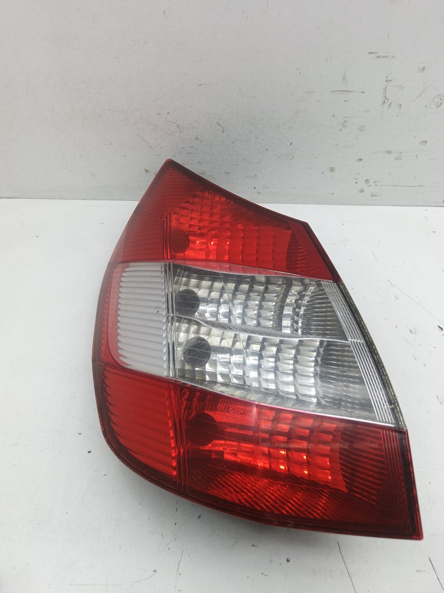 Farol Trasero Izquierdo Exterior Renault Scenic Ii 2003-2009 Confort Authentique