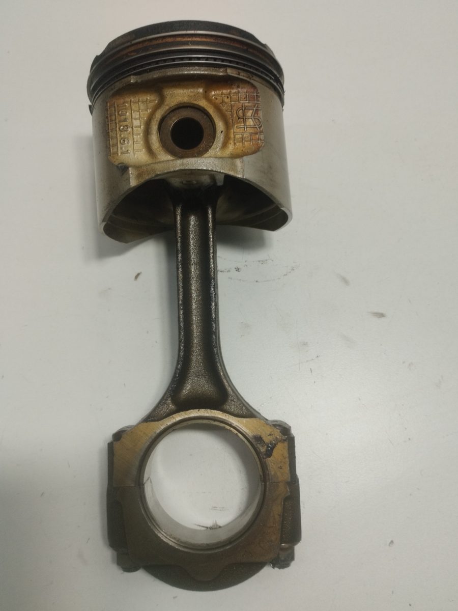 Piston Y Biela Renault Megane I Classic (LA0) 1996-2001 1.4e RN 1.4L 55kW