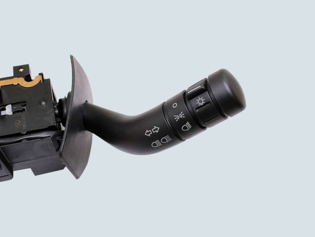 LLAVE BAJO VOLANTE VW GOL V/FOX/ETC SEÑALERO