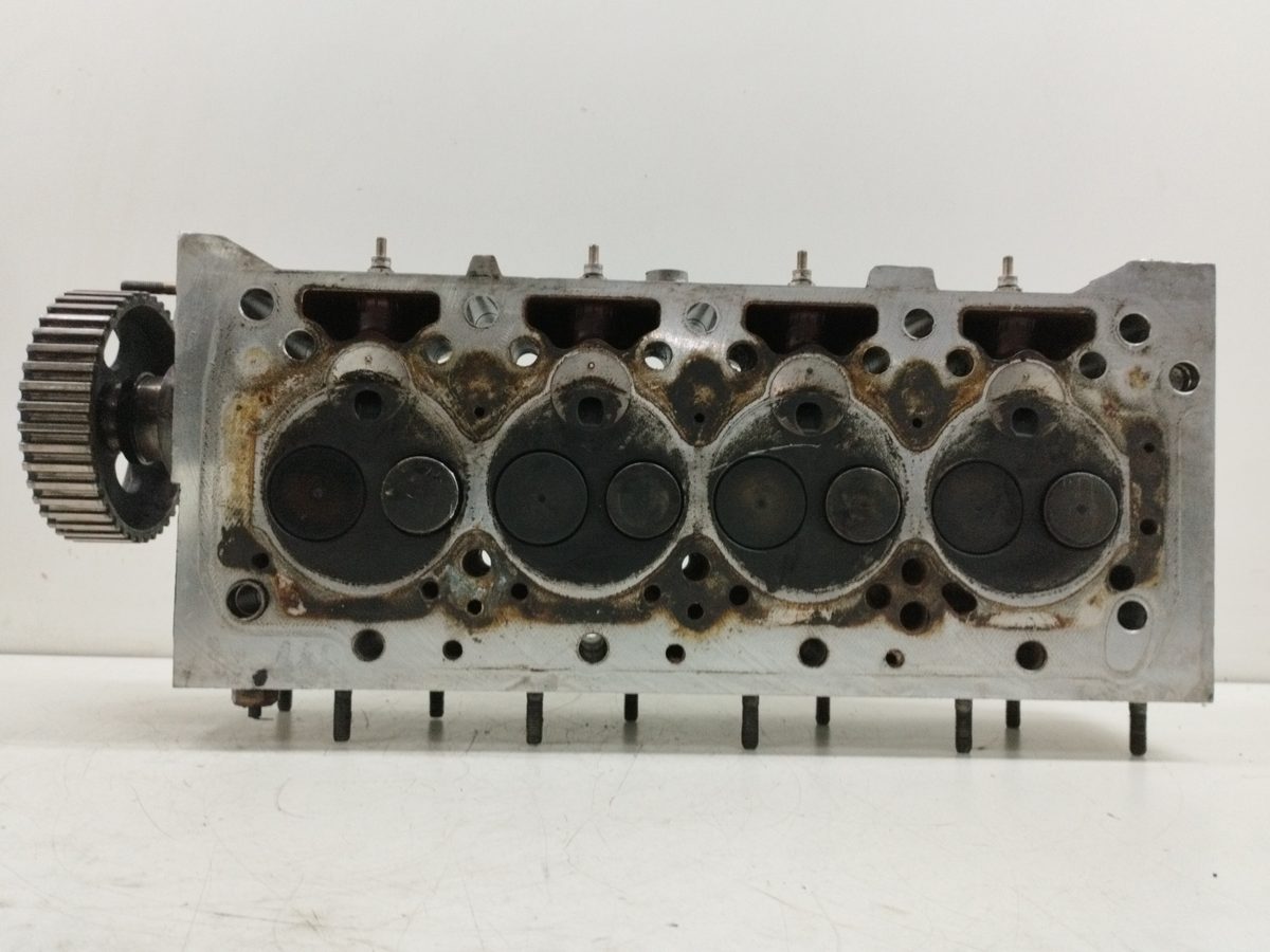 Tapa De Cilindros Renault Trafic 1981-Actualidad 2.1 Diesel 2.1L 43kW 599290