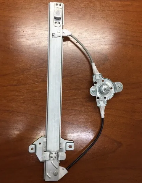 Mecanismo levanta cristal trasero derecho manual