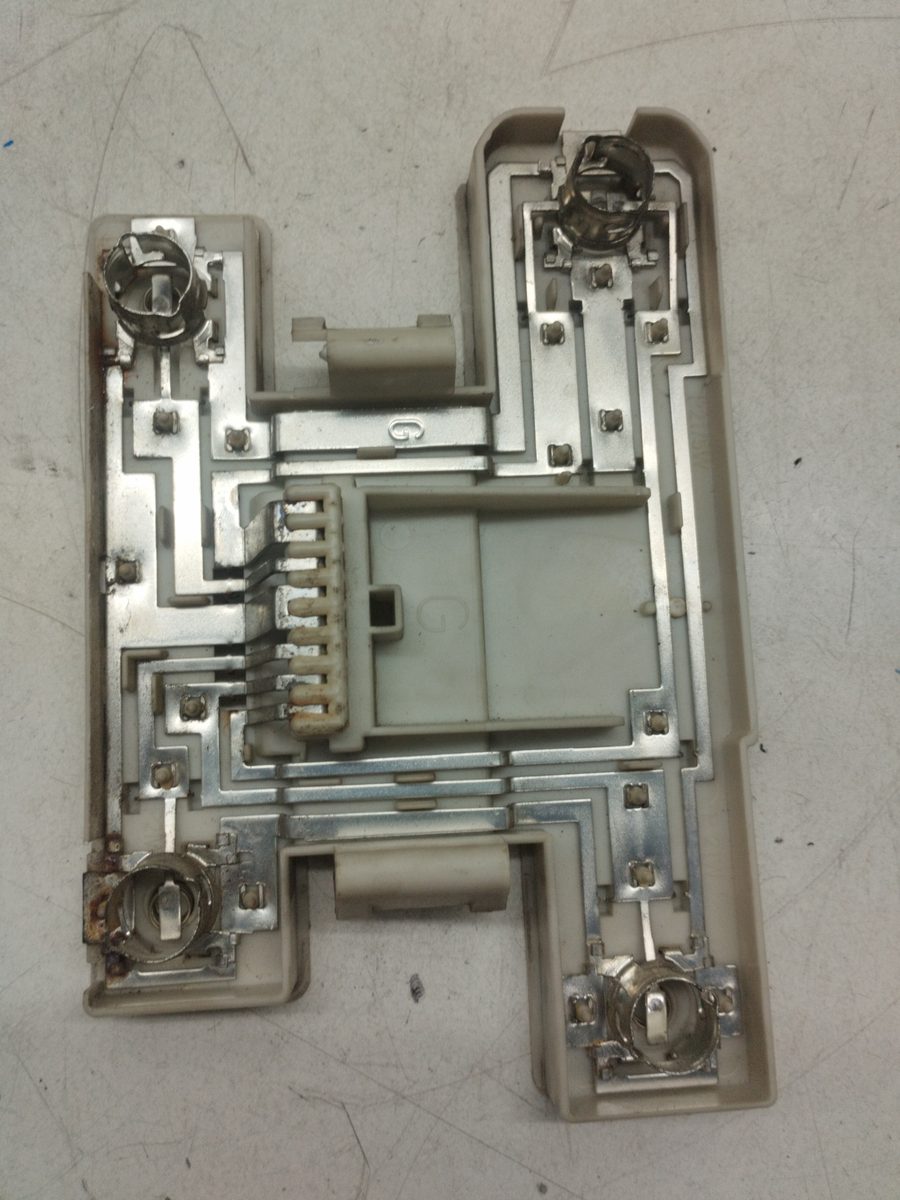 Porta Lampara Trasero Izquierdo Renault 19 Hatchback (B/C53) 1988-Actualidad TXE