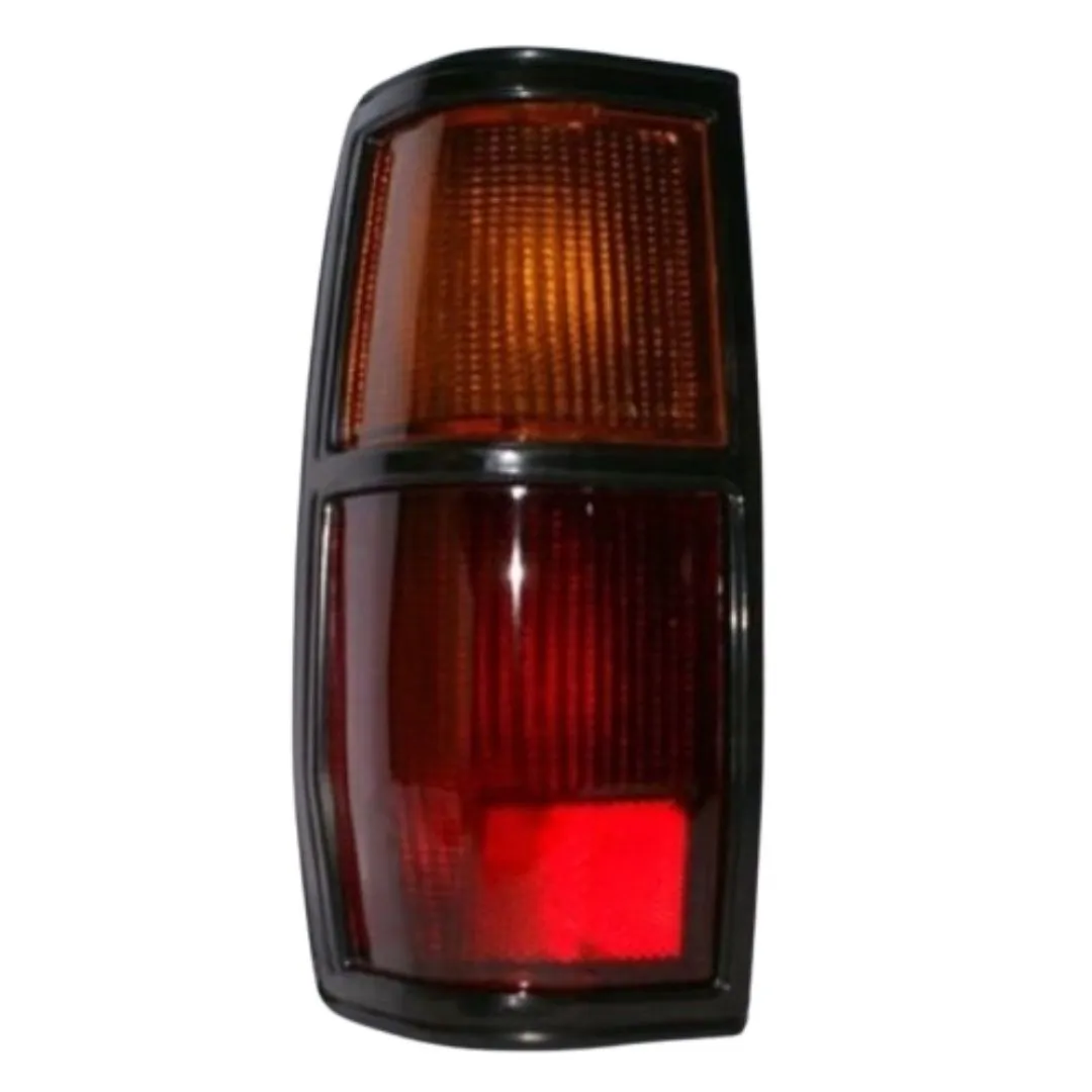 FAROL TRA IZQ NISSAN 720 86 DEPO