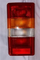 Faro trasero izquierdo Renault Trafic