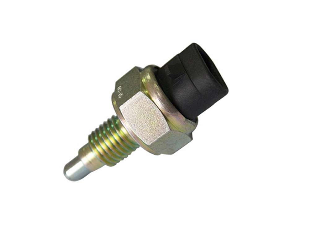 INTERRUPTOR MARCHA ATRAS FO RANGER 2.8D/3.0D/2.3N