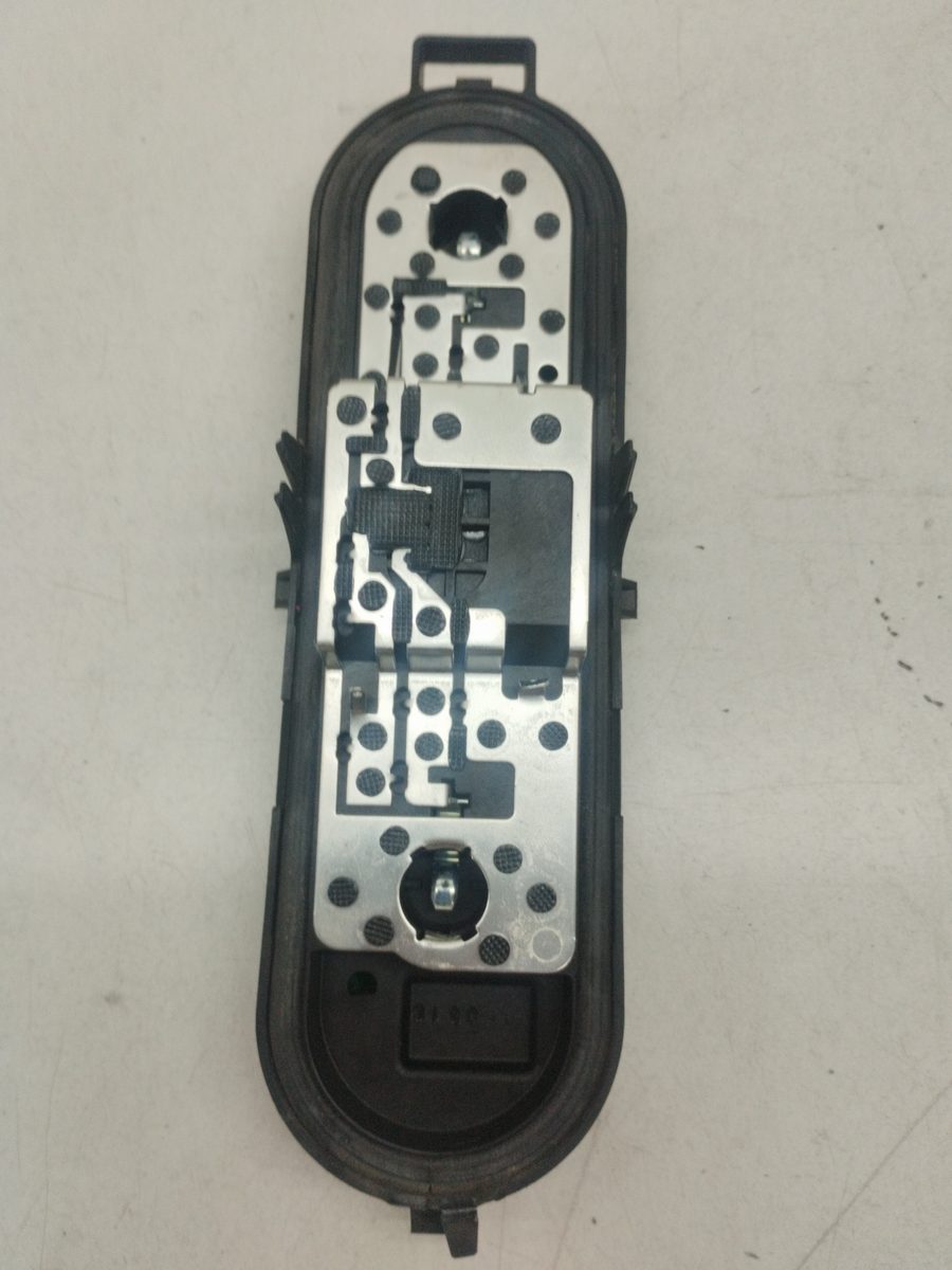 Porta Lampara Trasero Izquierdo Peugeot 5008 2009-2016 FAP CAT (9HZ / DV6TED4)