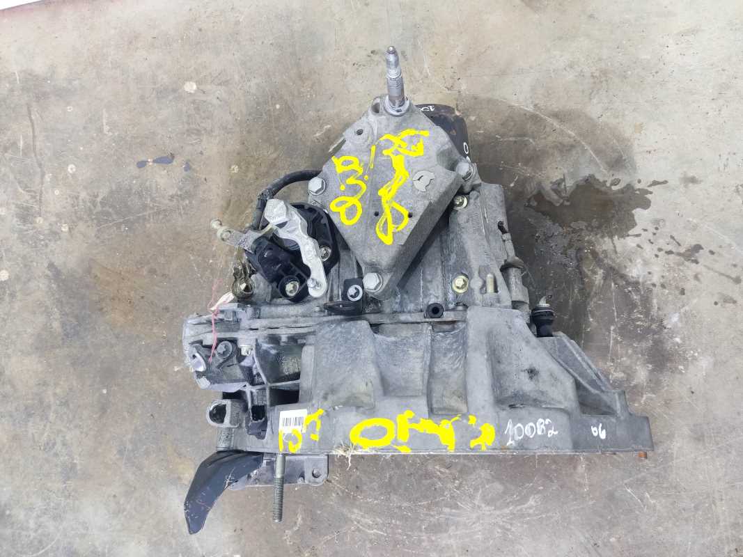 Caja de cambios Renault Clio 2 , Ref: 10082-G2A
