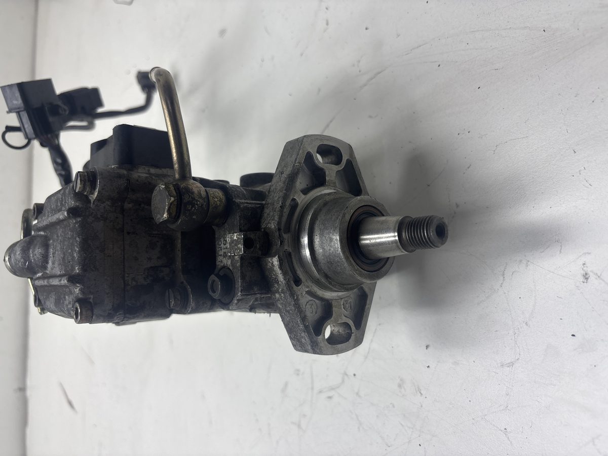 Bomba Inyeccion Hyundai H1 2008-2019 Kasten (Flügeltüren h.) 2.5L 81kW 3310442000