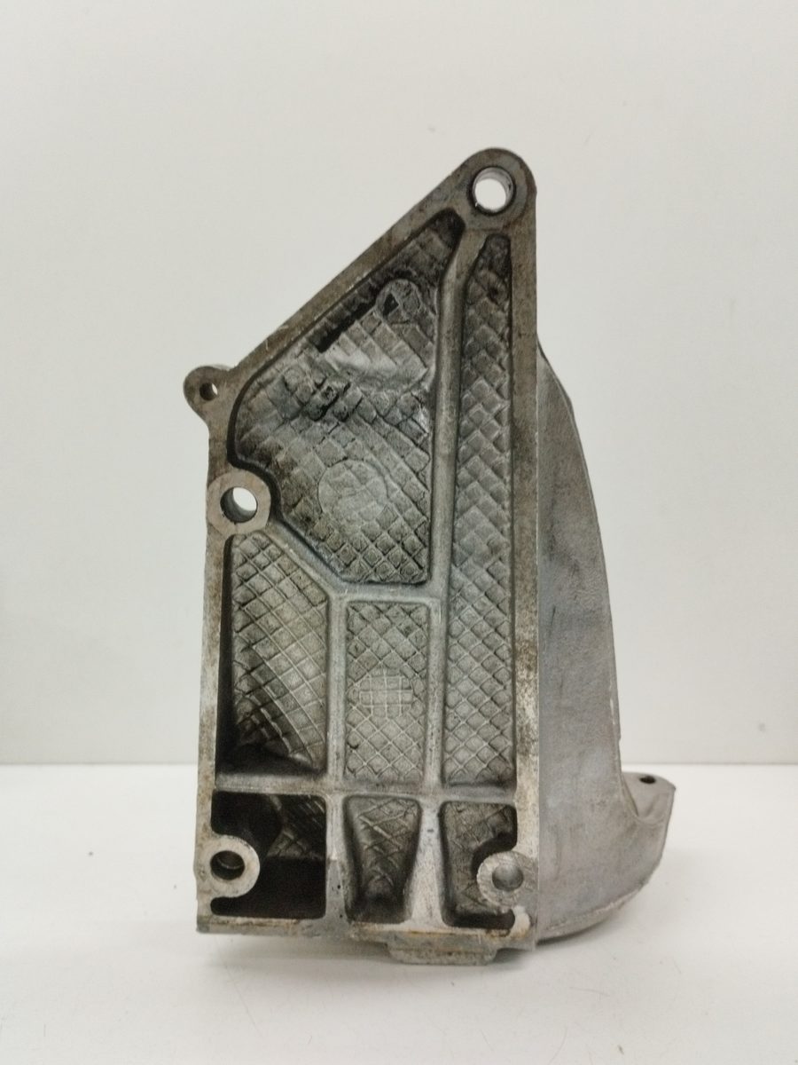 Soporte Bomba Inyeccion Peugeot 306 Break 1979-2003 Style 1.9L 66kW