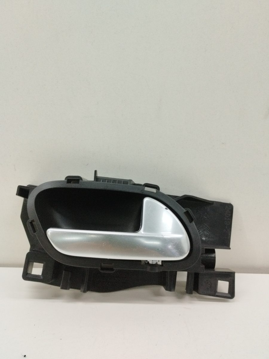Manija Interior Delantera Izquierda Peugeot 308 2013-2021 Allure 9660525380