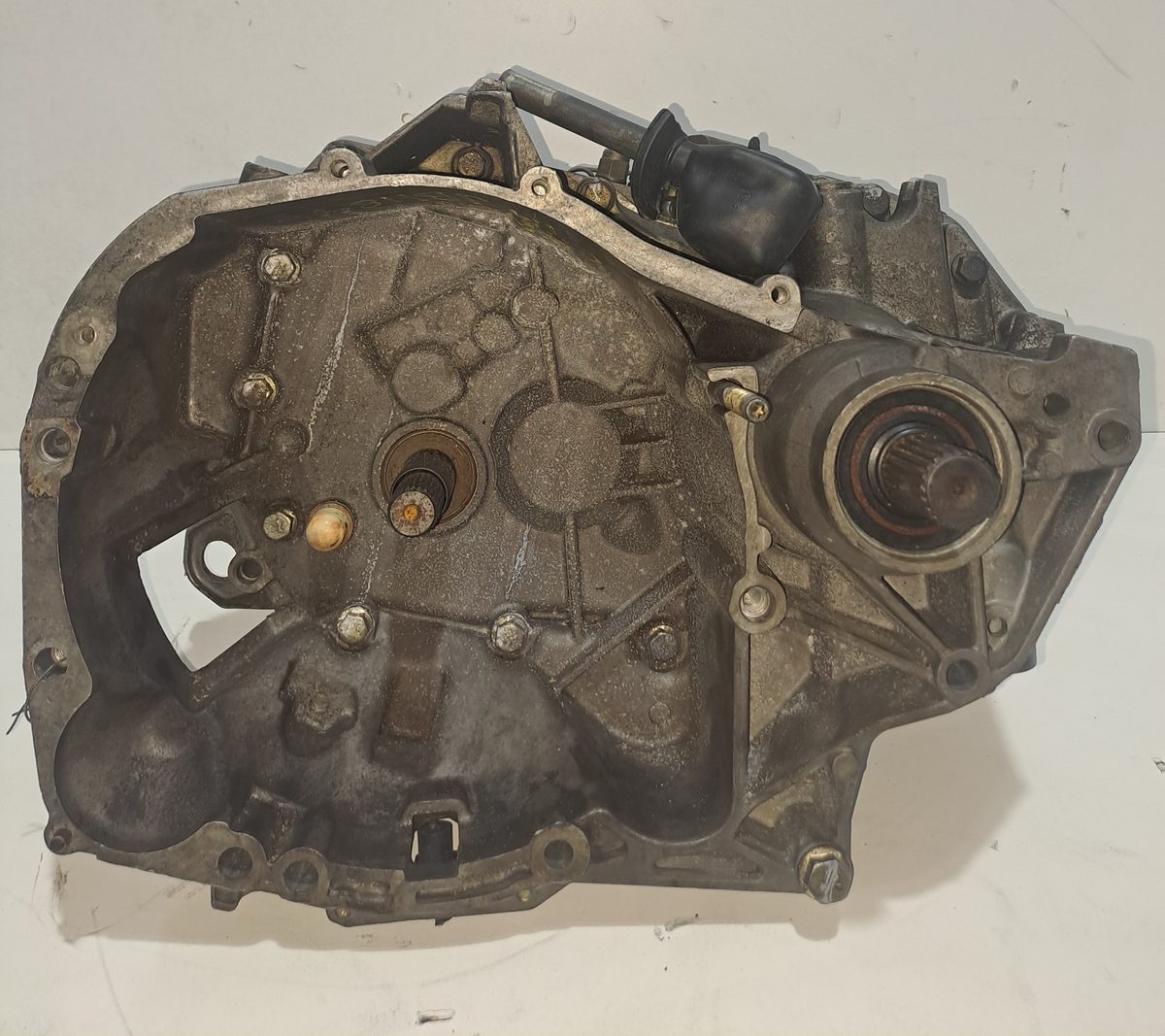 Caja Cambios Renault Clio Ii Fase I (B/CBO) 1998-2001 1,2 1.2L 43kW JB1184