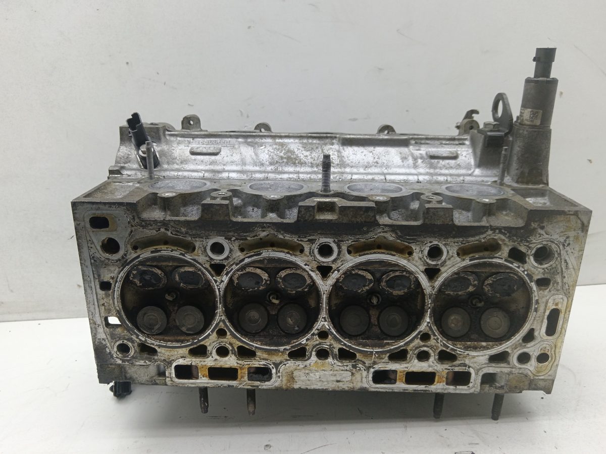 Tapa De Cilindros Citroën C-elysée 2012-Actualidad Exclusive 1.6L 85kW 9676508310