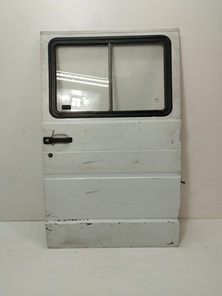 Puerta Lateral Corredera Izquierda Renault Trafic 1981-Actualidad Diesel