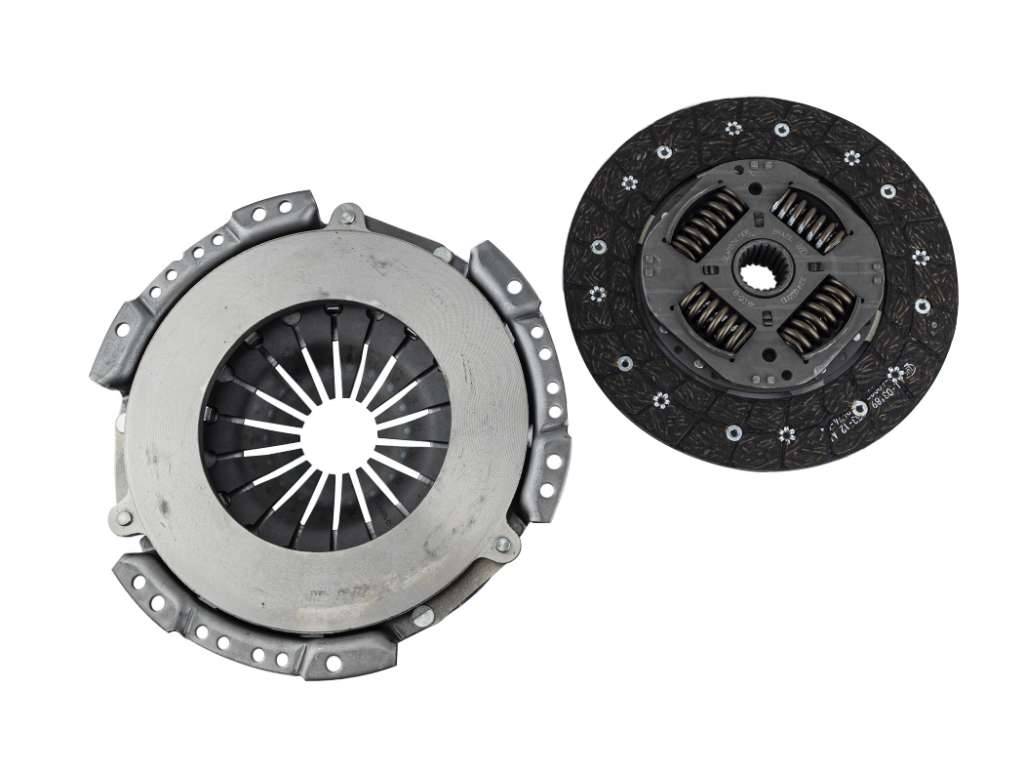 EMBRAGUE KIT TO HILUX 2.8 99 ->