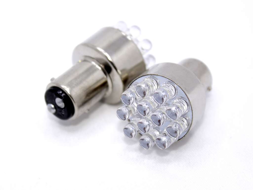 LAMPARA LED 24V. 2P. 21/5W. BLAN. JGO