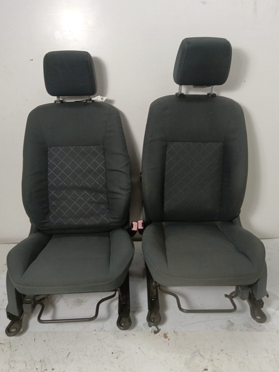 Butacas Delanteras Ford Fiesta (CB1) 2008-2013 Ambiente