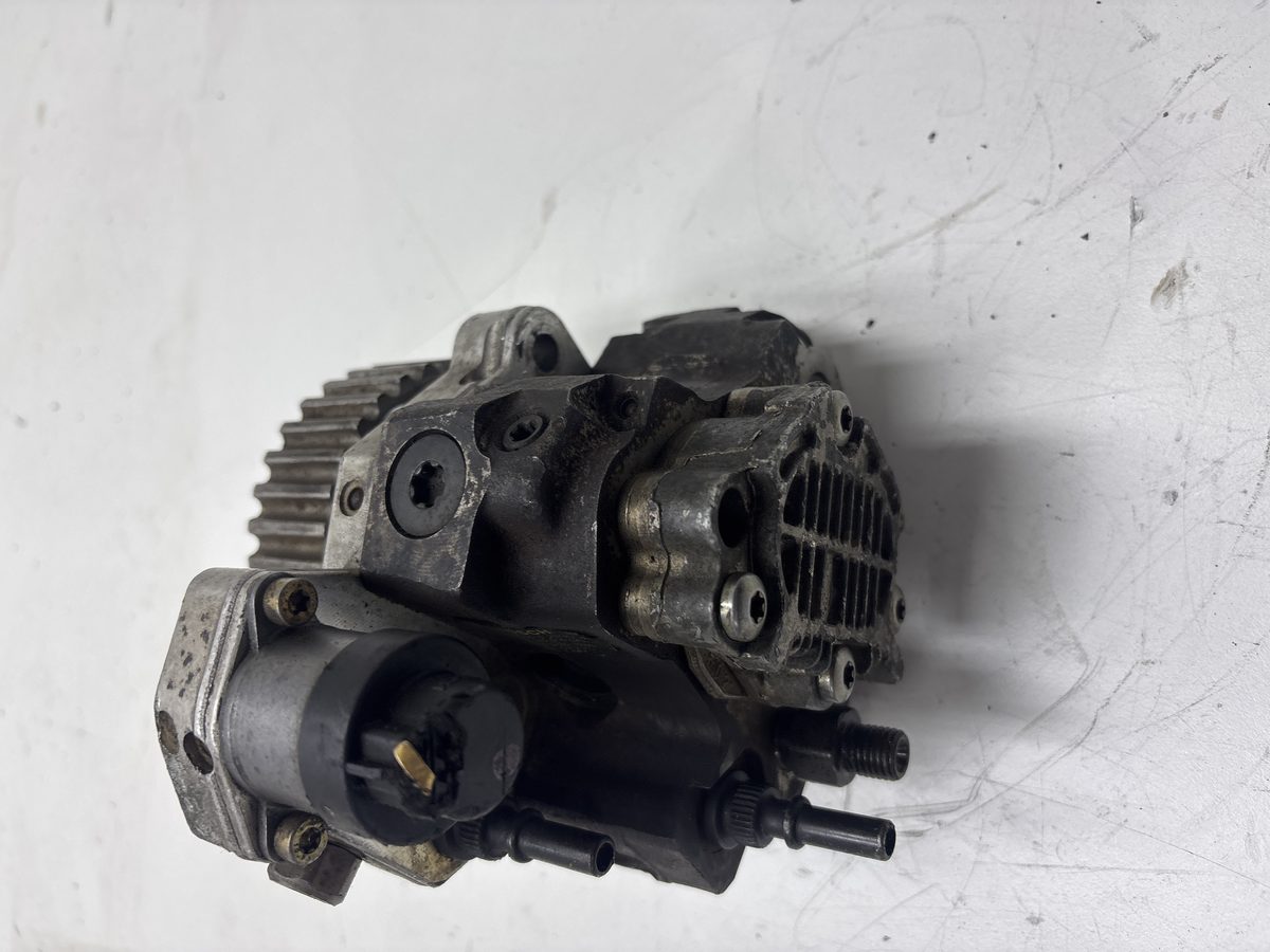 Bomba Inyeccion Renault Clio Ii Fase Ii (B/CB0) 2001-2013 1.5 dCi Diesel 8200108225