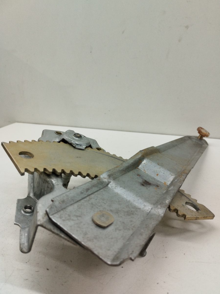 Alza Cristal Trasero Derecho Manual Hyundai Atos (MX) 1998-2004 GLS