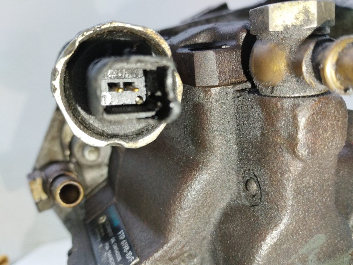 Bomba Inyeccion Peugeot 206 Berlina 1998-2010 XT 1.4L 50kW 9641852080