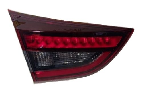 FARO TRASERO INTERNO IZQ