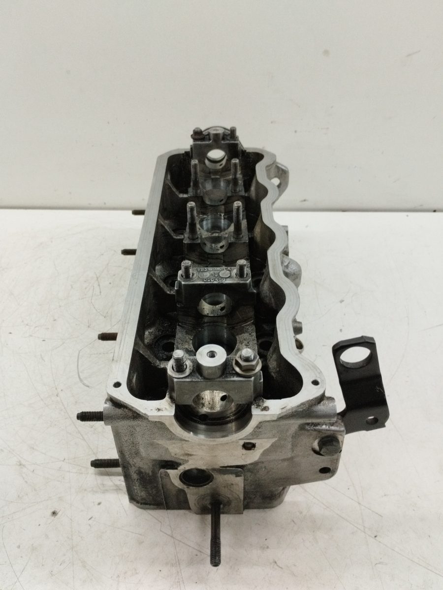 Tapa De Cilindros Volkswagen Vento (1H2) 1991-1999 1.9 TDI 1.9L 66kW 028103373N