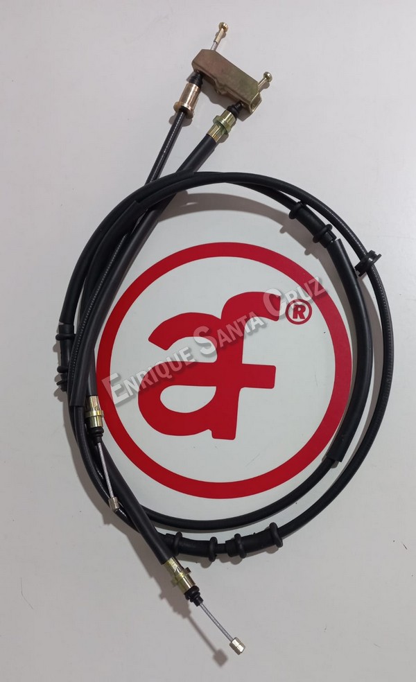 Cable de freno de estacionamiento entre ruedas